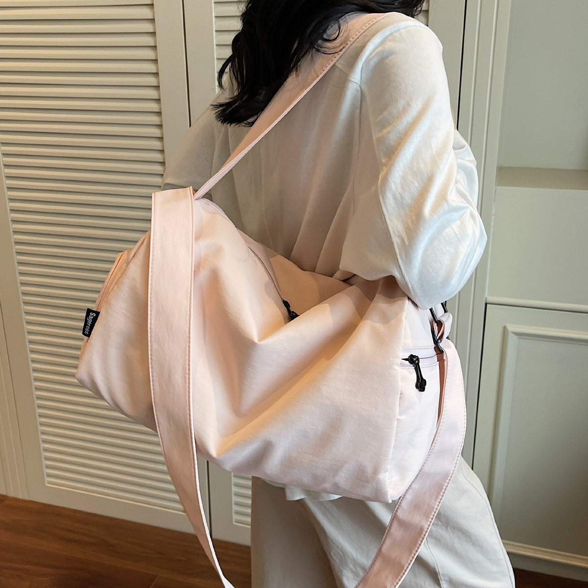 Sports Fitness Bag for Women, Wet and Dry Separation Swimming Bag, Large Capacity Satchel Short-Distance Travel Bag, Travel Luggage Storage Bag, Including Shoe Compartment, Yoga Bag, Work Bag