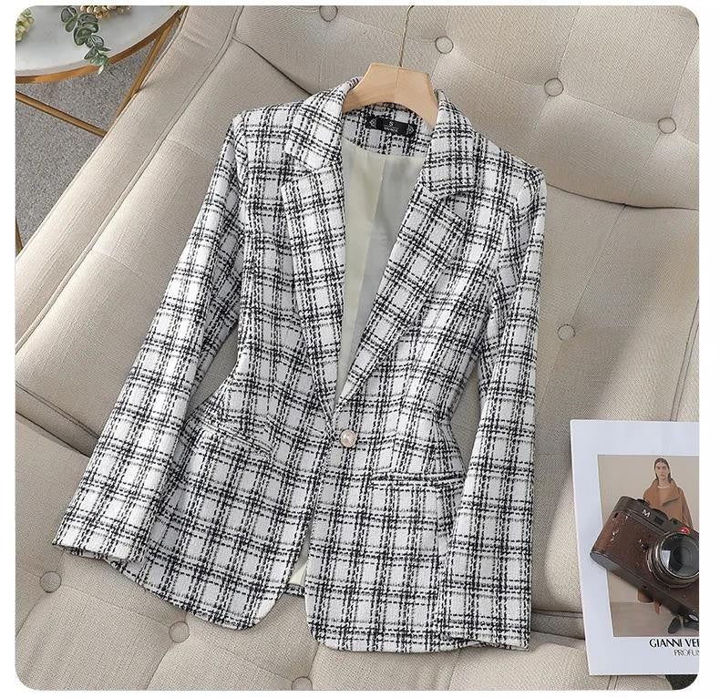 Woolen Plaid Small Suit Jacket for Women in Spring and Autumn 2025 New Short Style Korean Version Plus Size Retro Women's Suit