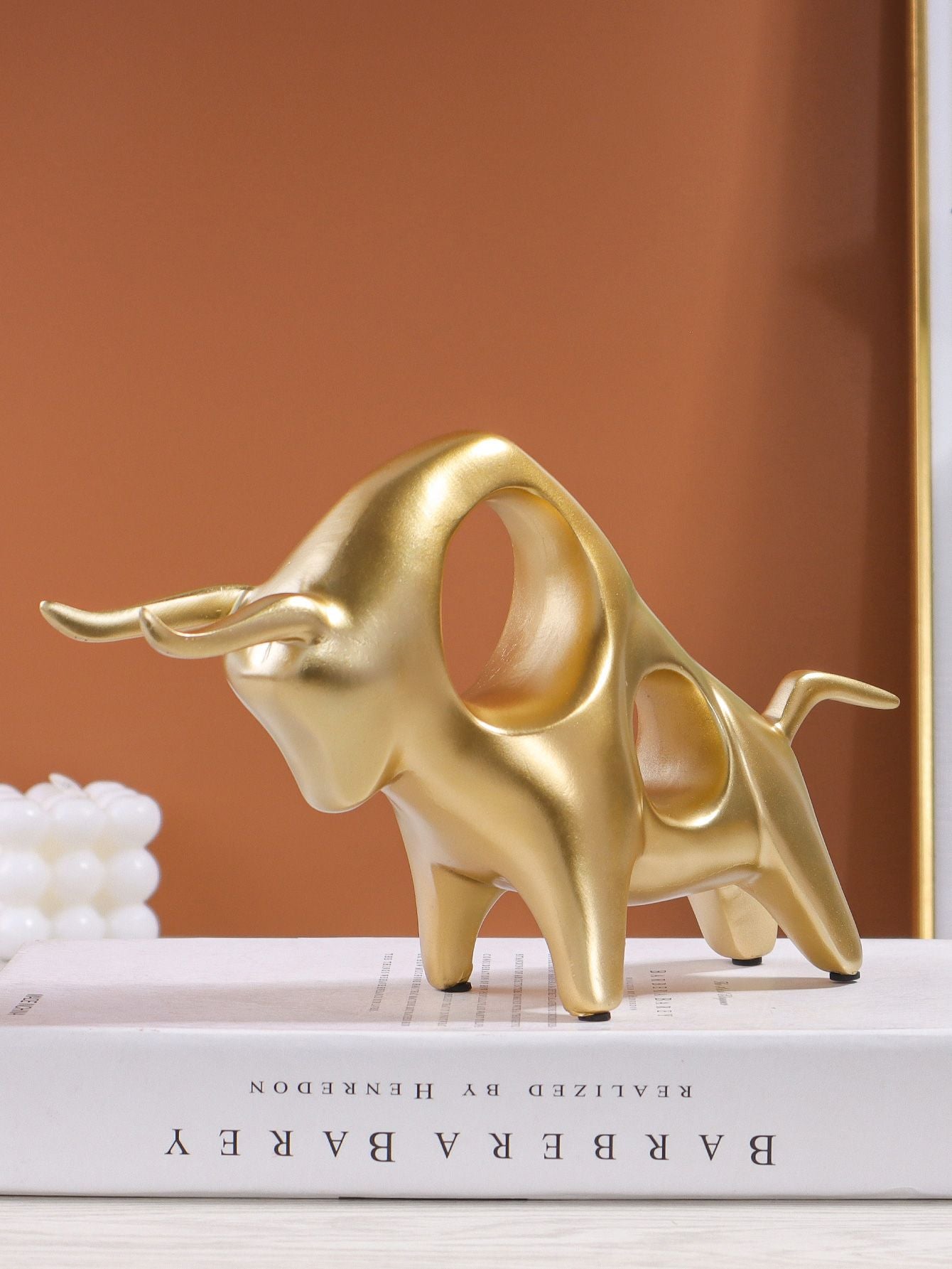 Golden Bull Resin Set Resin Sculpture Home Decor Party Decoration Living Room Bedroom Office Desktop Decor Accessories Craft