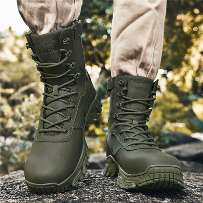 Botas impermeáveis de alta qualidade para homens grandes para caminhadas e treinamento em campo de batalha ao ar livre no outono de 2025