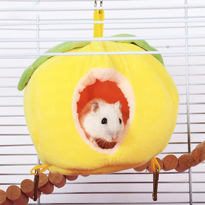 Ninho de hamster em formato de fruta, 1 peça, cama suspensa quente de inverno outono, saco de dormir para pequenos animais de estimação, planador de açúcar, pássaro, hamster-dourado