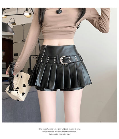 Women's Black Gothic A-line Pleated Leather Skirt Y2k Mini Shorts Skirts Harajuku Korean Emo Skirt 2000s Vintage Clothes Summer