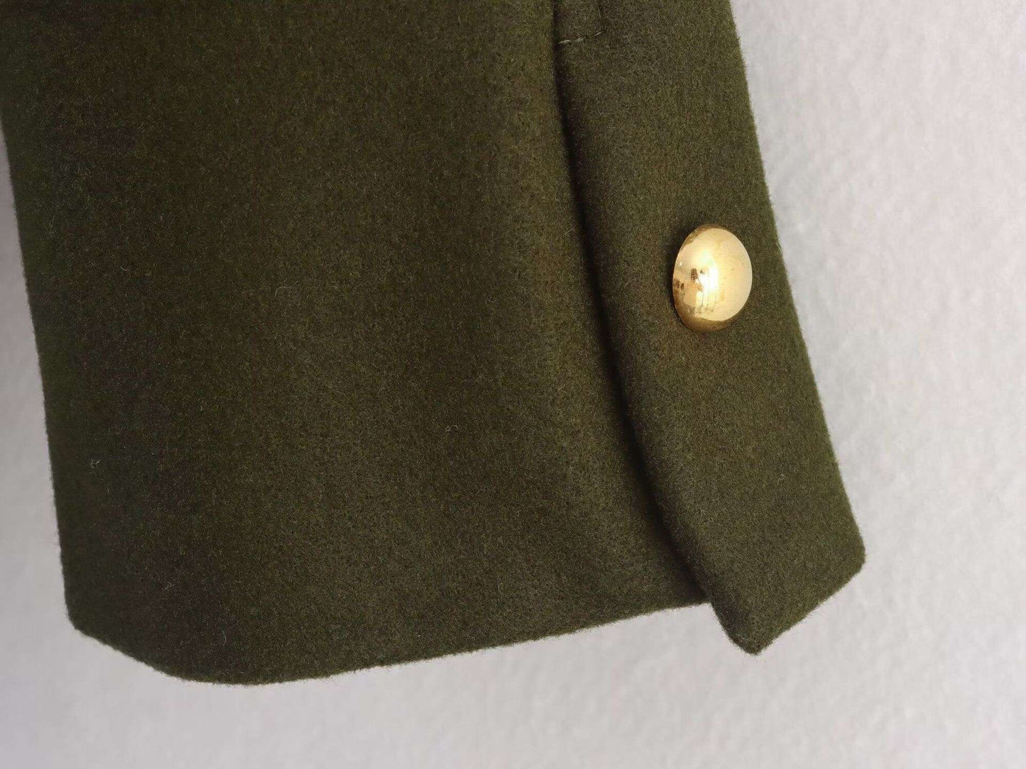 Thickened Double-Breasted Warm Collar Two-Tone Women's Winter Coat Fashionable Commute Style Polyester Fiber Long Sleeve Coat