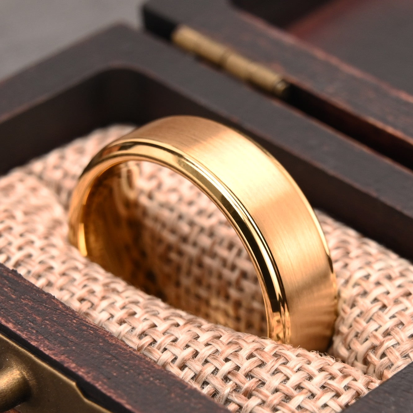 Aliança de tungstênio ouro 8MM/6MM masculina anéis de casamento anillos bague homme pareja de joias da moda alianças de noivado para casais presentes