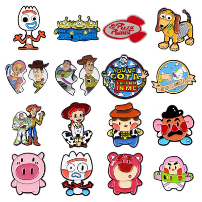 1-6 unidades/conjunto Figuras de Brinquedo de Animação Mista Broches Esmaltados Alfinetes de Lapela de Desenhos Animados Emblema em Mochilas Acessórios de Roupa Presentes