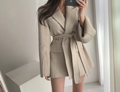 Retro Chic Autumn Winter Woolen Coat One Button Long Sve Suit Collar Waist Cinched Side Slit Warm Knitwear for Women