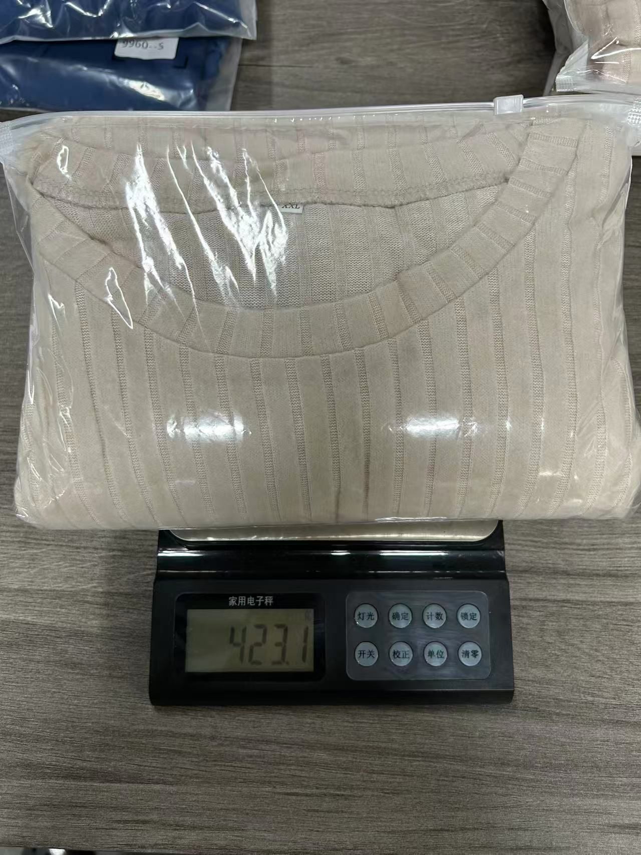 Y2K autumn and winter women's crew neck solid color sweater bubble sleeve fashion commuter dress comfortable casual loose dress