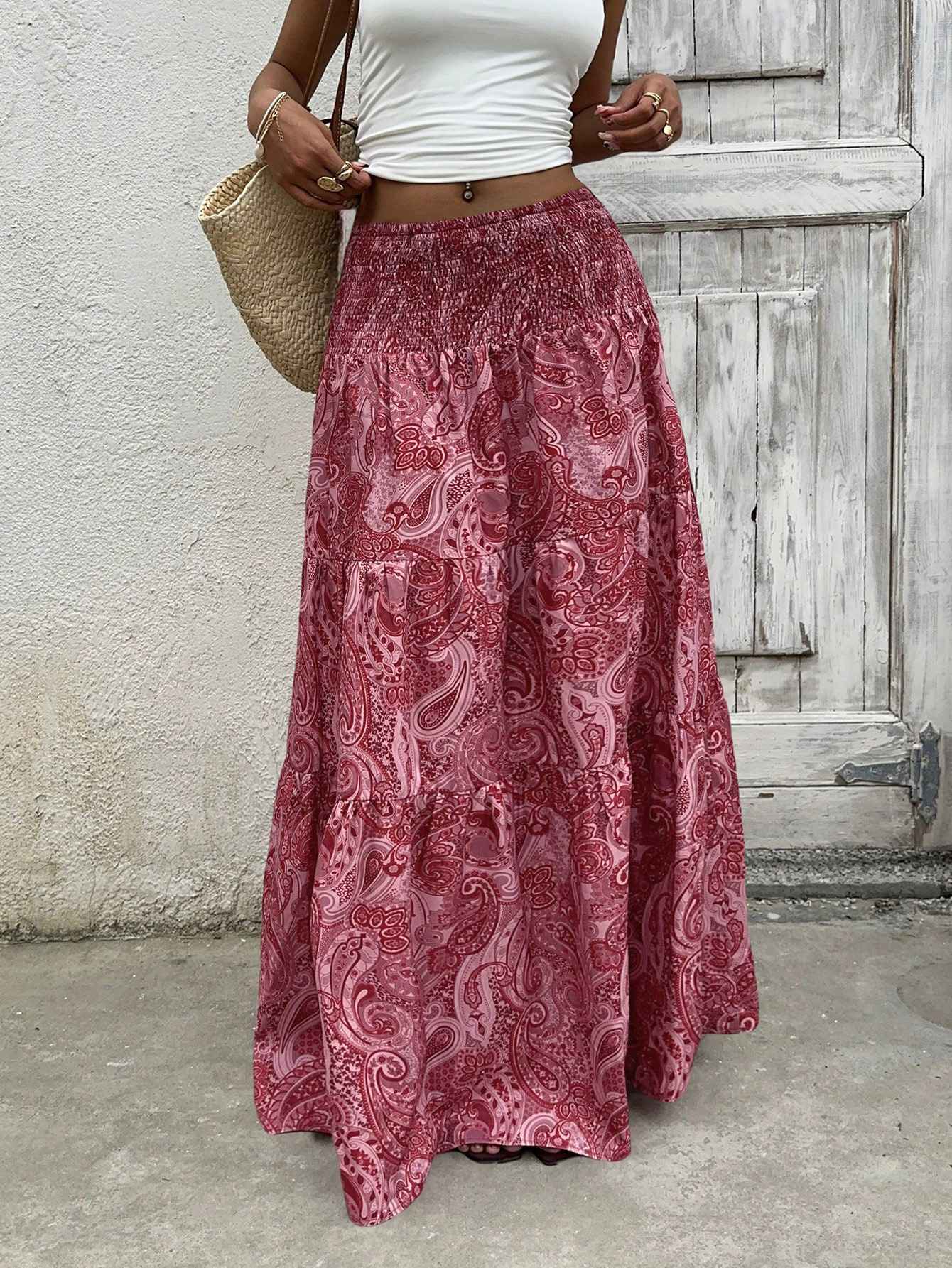 Vacation Style Stretchy Waist Long Maxi Skirt - Flowy Beach Skirt with Elastic Waistband