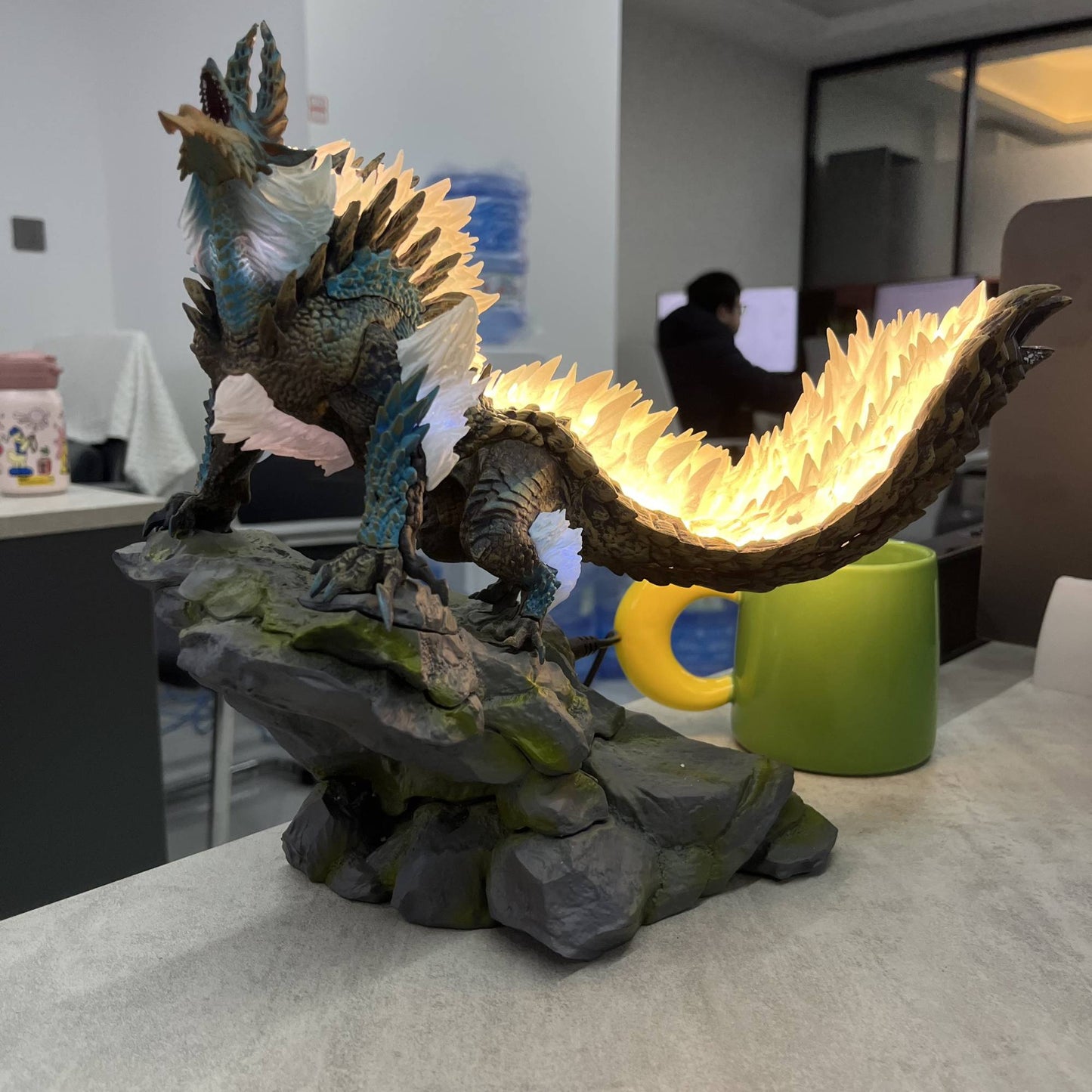 2024 Monster Hunter Anime Figura Gore Magala Figuras Gulong Juvenil Estatueta Modelo Estátua Boneca Coleção Decoração Brinquedos de Presente