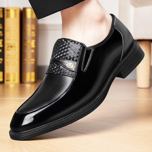 Business Formal Leather Shoes for Men Solid Color Fashion Casual Loafers Male Spring Autumn New Designer Dress Shoes Man