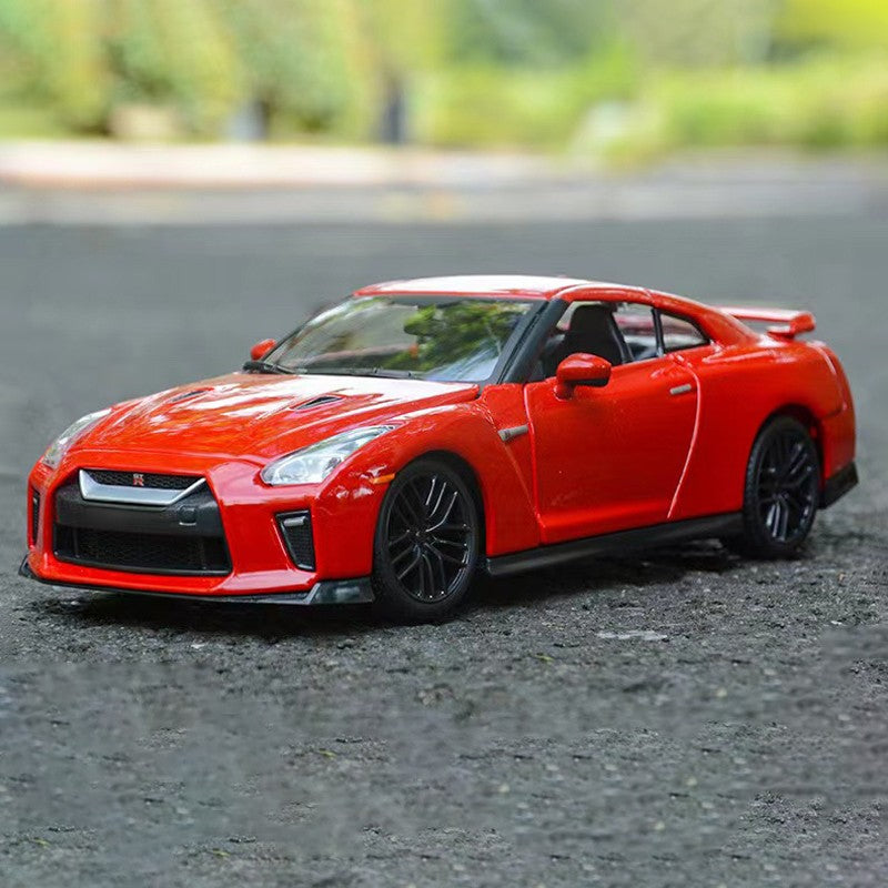 Bburago 1:24 Nissan GTR R35 2017 Alloy Car Diecasts & Toy Vehicles Car Model Miniature Scale Model Car Toy For Children