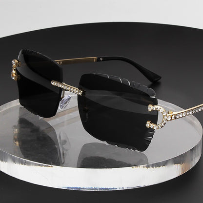 Fashion Rimless Square Sunglasses Vintage Diamond Brand Design Cut Lens Sun Glasses Men Women Metal Frame Luxury UV400 Eyewear