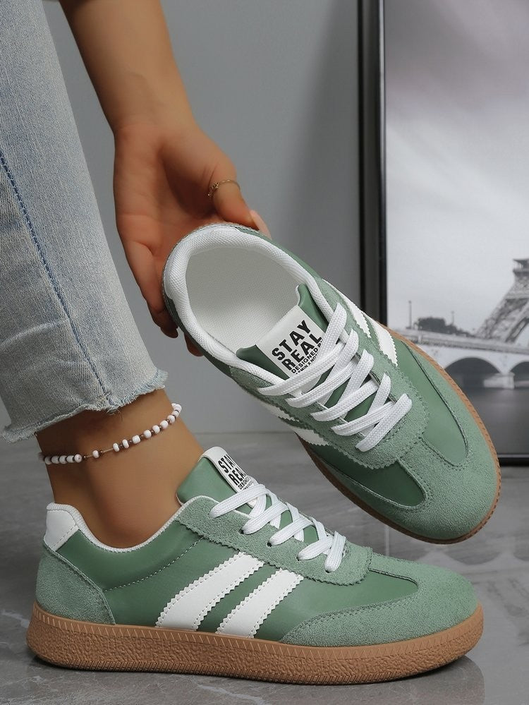 Lightweight Comfortable Sneakers for Women Fashion Striped Lace Up Sports Shoes Woman Casual Breathable Green Sneakers Plus Size