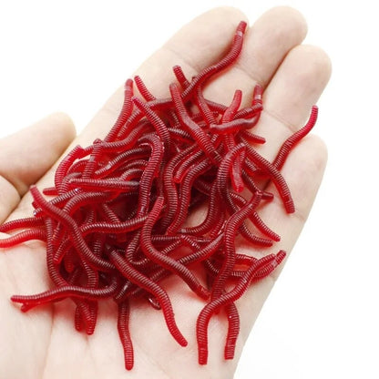 50/100 PÇS Isca Macia Robalo Dourada Minhoca de Sangue Pesca Minhoca de Borracha Vermelha Iscas Cheiro de Peixe Realista Equipamento
