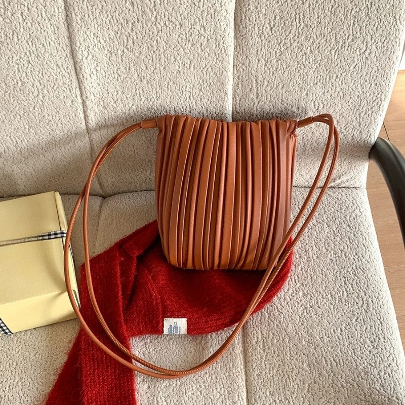 Summer Fashion New Crossbody Bag Women's PU Single Shoulder Mini Bag Luxury Versatile Pleated Casual Small Square Bag Handbags