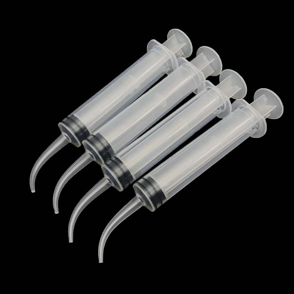 50 Seringas Descartáveis de Irrigação Dental com Ponta Curva 12ml para Uso Odontológico Material Odontológico Diâmetro da Ponta 1.9mm