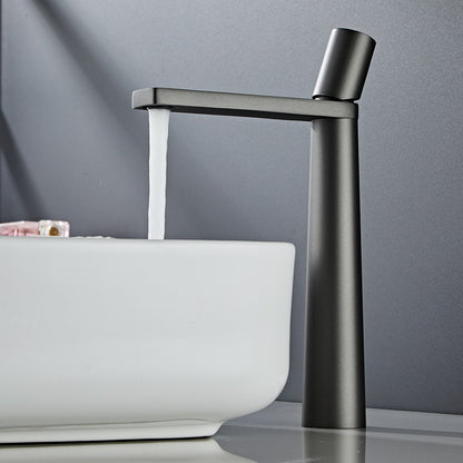 Basin Faucet Brass Bathroom Faucet Mixer Tap Black/Chrome Wash basin Faucet Single Handle Hot and Cold Lavotory Faucet  855921