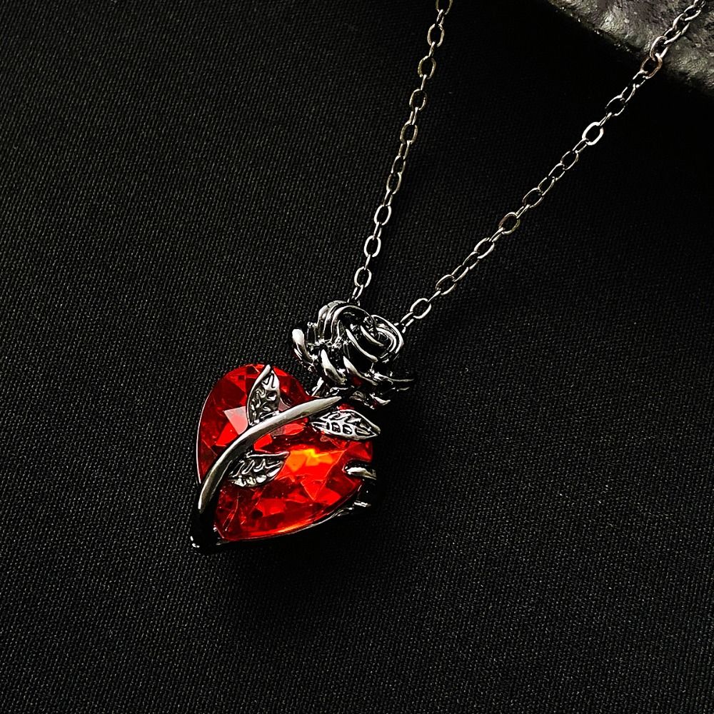 Colar Gótico Rosa Vermelha Amor Joia Feminina Y2K Tom de Prata Coração Humano Sangrento Pingente Joia Presentes Personalizados