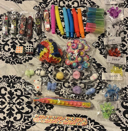 Joyfy 60 Pack Party GiftsFidget Toys Adults Party Favors Autism Sensory Treasure Box Toys Classroom Prizes Stress Relief Gifts