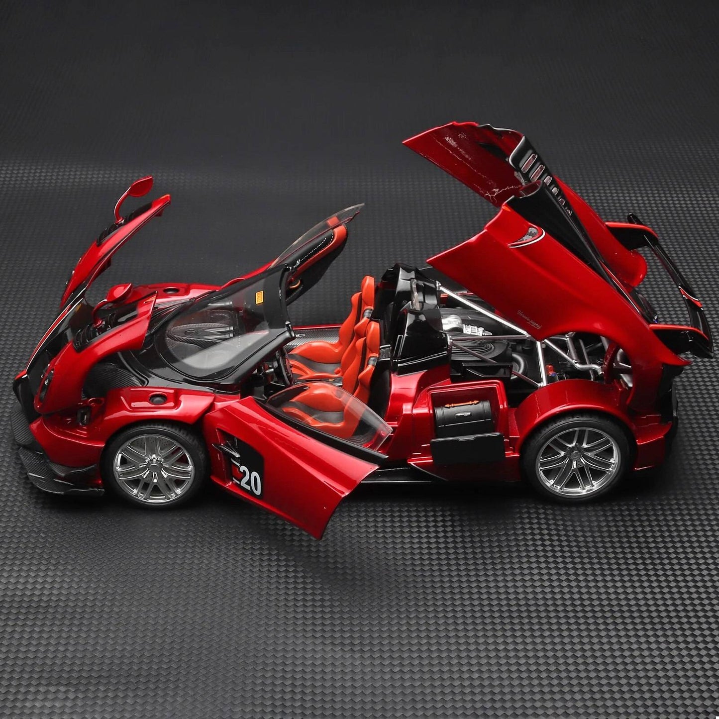 1:18 Pagani Huayra BC Azul Francia/Candy Blue com detalhes em carbono 1/18 Carro Modelo da Autoart