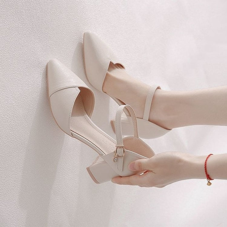 Sandália Feminina Elegante Bege Bico Fino Salto Médio Tira Fina Transpassada Fivela Sapatos de Escritório Diários