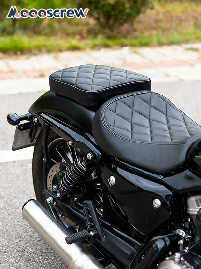 Para capa de assento de motocicleta universal, 8 ventosas roxas padrão diamante preto PU couro almofada antiderrapante conforto