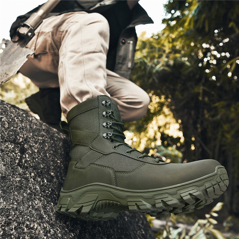 Botas impermeáveis de alta qualidade para homens grandes para caminhadas e treinamento em campo de batalha ao ar livre no outono de 2025