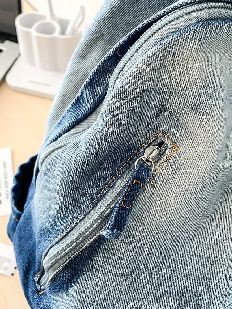 Men's and Women's Backpacks, Student Schoolbags, Large-Capacity Washed Denim Bags