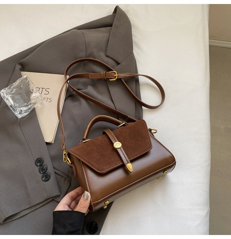 Crossbody Bags Elegant Handbag with Adjustable Strap Golden-Tone Hardware and Flap Closure Trendy Crossbody Bag for Women