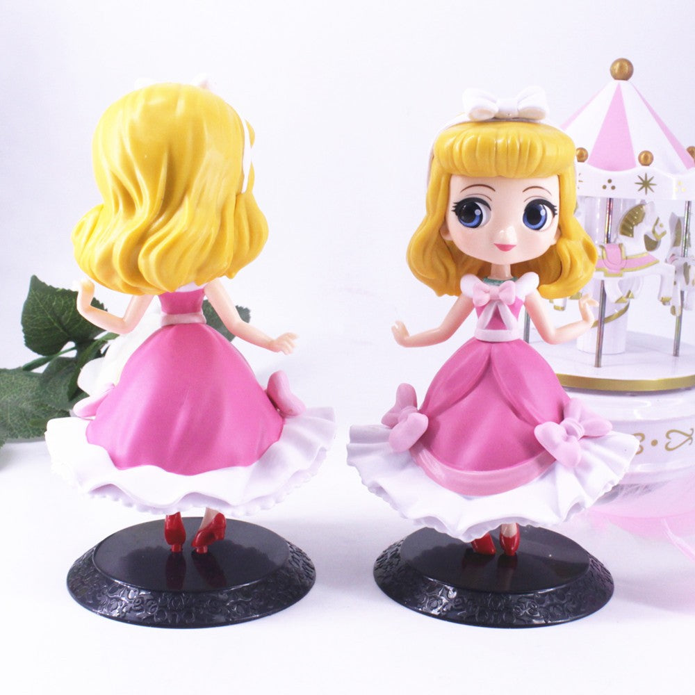 Disney Q Posket Princesa Branca de Neve Aurora Linda Action Figure Enfeite Modelo Brinquedos Acessórios Charme Infantil Presentes de Aniversário