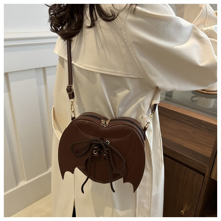 New trendy and personalized wing shoulder bag, versatile ins crossbody shaped bag New trendy and personalized wing shoulder bag,