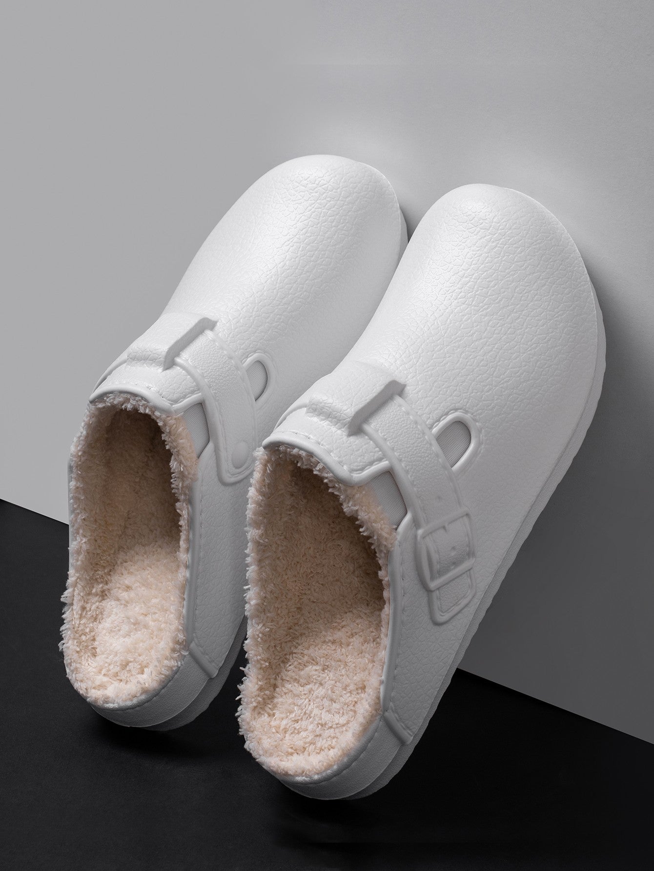 Men Plush Lined Outdoor Anti-slip Garden Shoes Warm Fuzzy Slippers For Women Winter New Cotton Slippers Fuzzy Home Slides