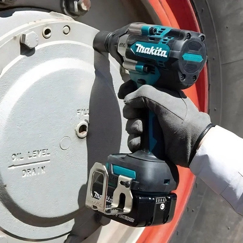 Parafusadeira de Impacto a Bateria Makita DTW700 18V Motor Brushless 1000Nm Chave Elétrica de Velocidade Variável Alta Eficiência Durável Parada Automática