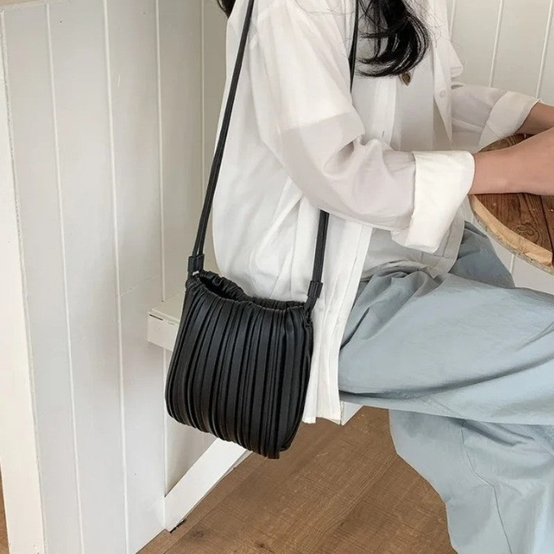 Summer Fashion New Crossbody Bag Women's PU Single Shoulder Mini Bag Luxury Versatile Pleated Casual Small Square Bag Handbags