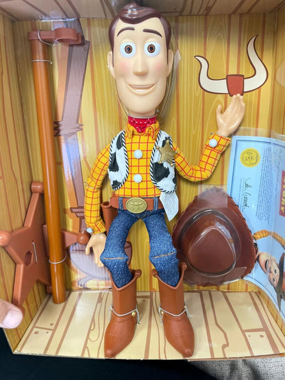 Quente 40cm Disney Pixar Toy Story Bonecos de Ação Woody Filme Inglês Som Personagem Boneco de Pano Caubói Presente de Aniversário Para Crianças