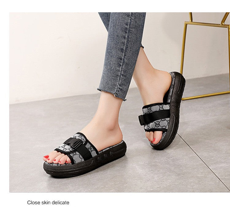 Women Slippers Flat Bottom Fashion All-match Sandals Woman Summer Outer Wear Non-slip Wear-resistant Pvc Soft-soled Lady Slipper