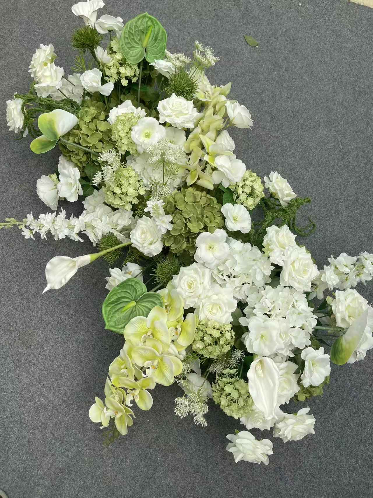 Luxury Artificial Flower Row Wedding Decoration Long Flower Runner Hang Flower Row Floral Backdrop Props Outdoor Party Decor