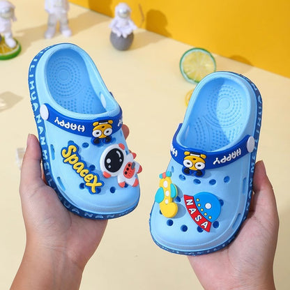 Children's Cartoon Baby Soft-Soled Sandals – Ultra-Light Anti-Slip Infant Closed-Toe Sandals for Boys & Girls Beach Shoes