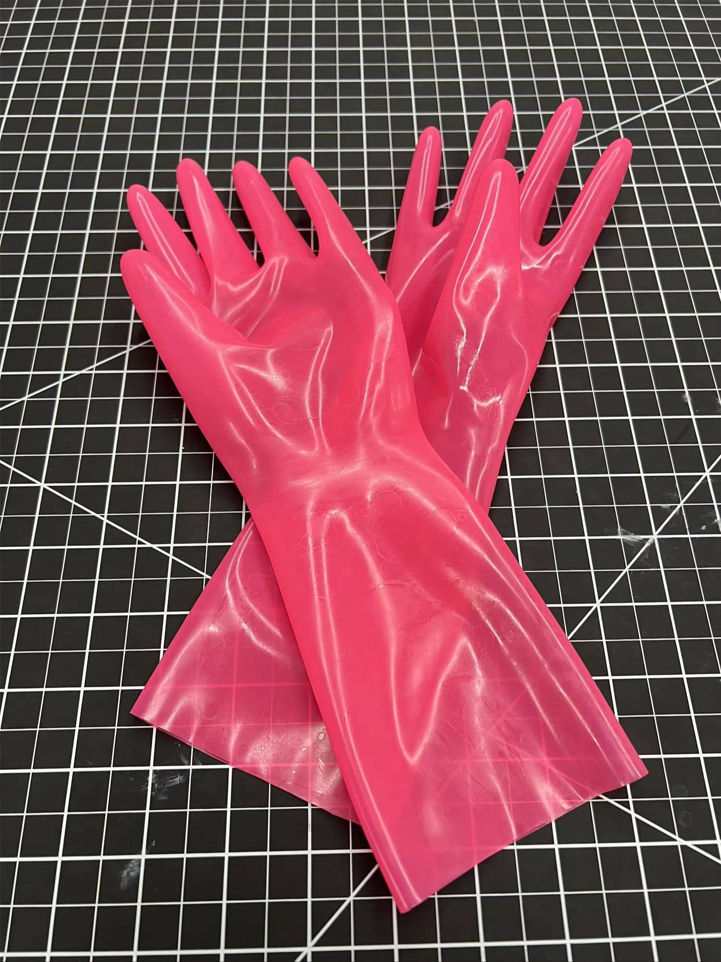 Transparent Lilac Rubber Short Gloves Elastic Snug Fit