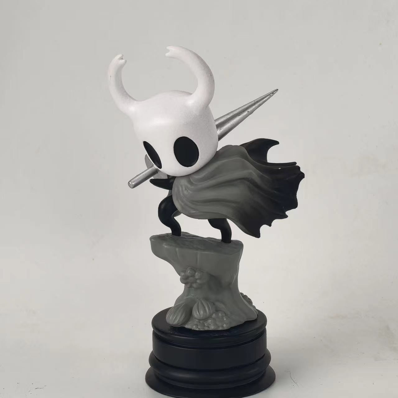 Aixlan Q Versão Hollow Knight Boneco Hollow Knight 11cm Atacado PVC Action Figure Anime Presente de Natal Coleção Boneco