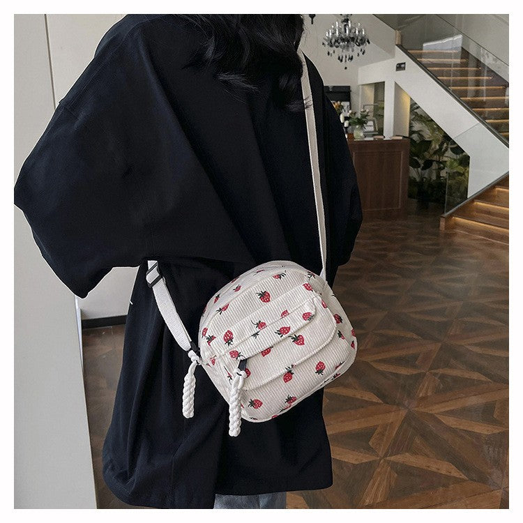 Cute Strawberry Shoulder Bag Casual Zipper Trendy Crossbody Bag Tote Handbag for Women Girls Travel Work Messenger Bag Handbags