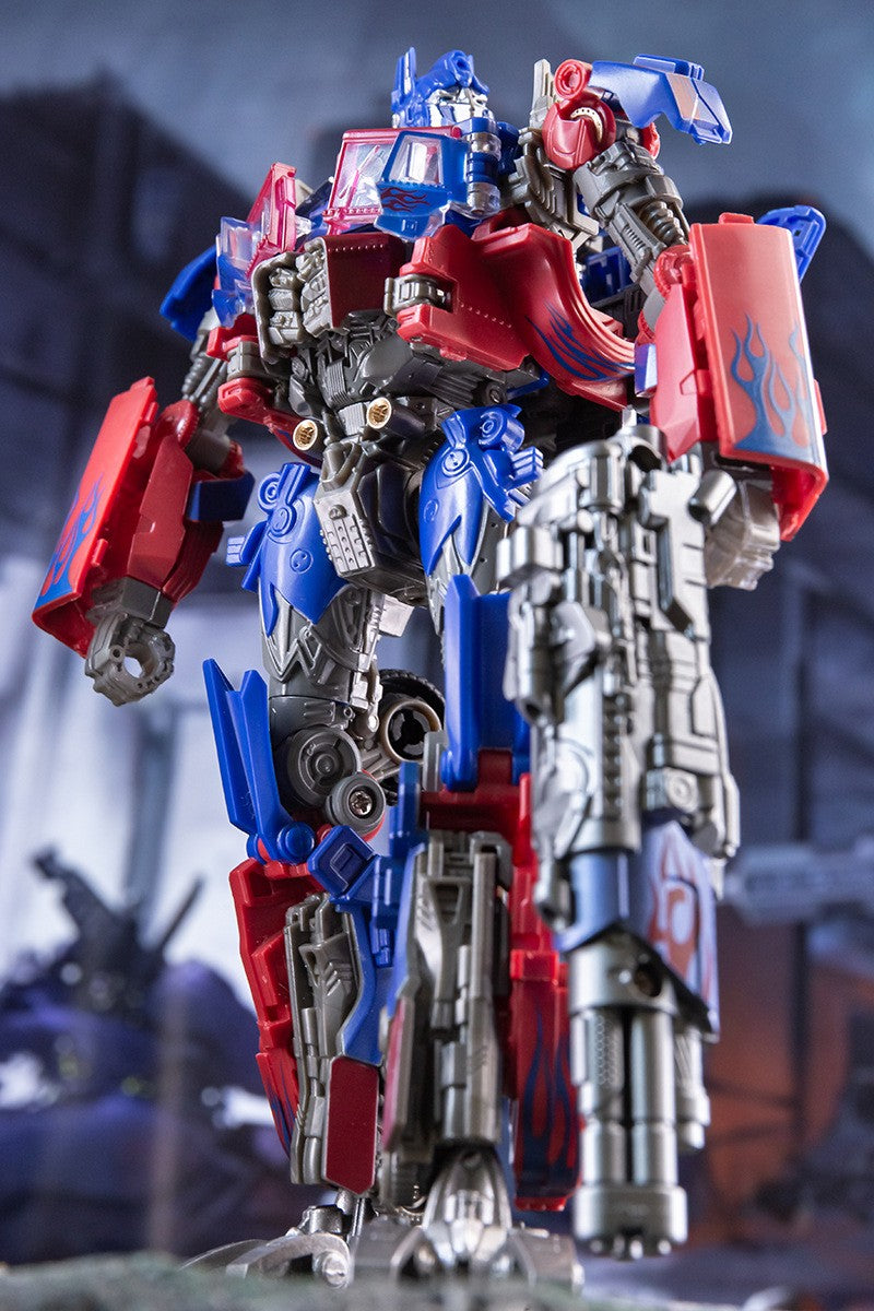 EM ESTOQUE NOVO BAIWEI 18CM Brinquedos de Transformação TW-1024 KO SS Filme Robô Pintado Anime Action Figure Modelo de Carro Presente para Crianças TW-1032