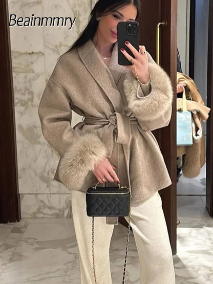 Casacos Curtos de Lã Elegantes com Cadarço Sólido Lapela Solta Cinto Peludo Manga Longa Jaqueta Feminina 2025 Outono Inverno Lady Chique Cardigãs