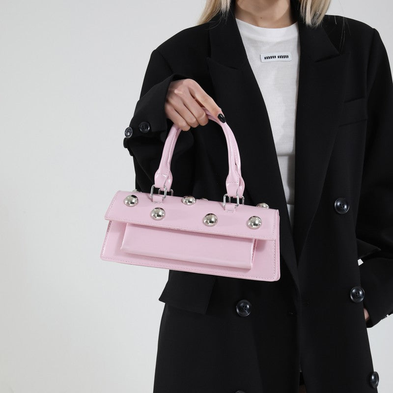 Bolsa de Ombro Pequena Retrô com Rebites de Couro PU LEFTSIDE para Mulheres Tendência 2025 Bolsas de Mão de Luxo Y2K e Bolsas Transversais Femininas