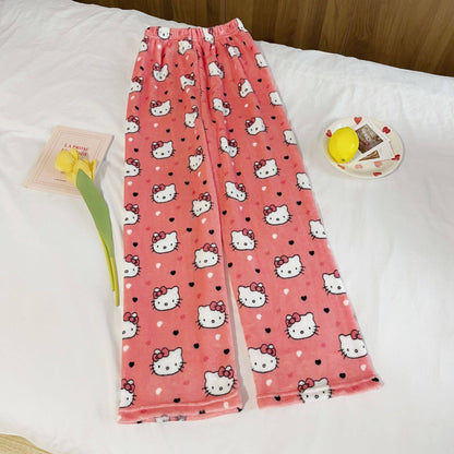 Pijama de Veludo Kawaii Hello Kitty Natal, Anime e Desenho Kuromi Outono e Inverno Roupas de Casal Casuais Soltas e Quentes para o Lar