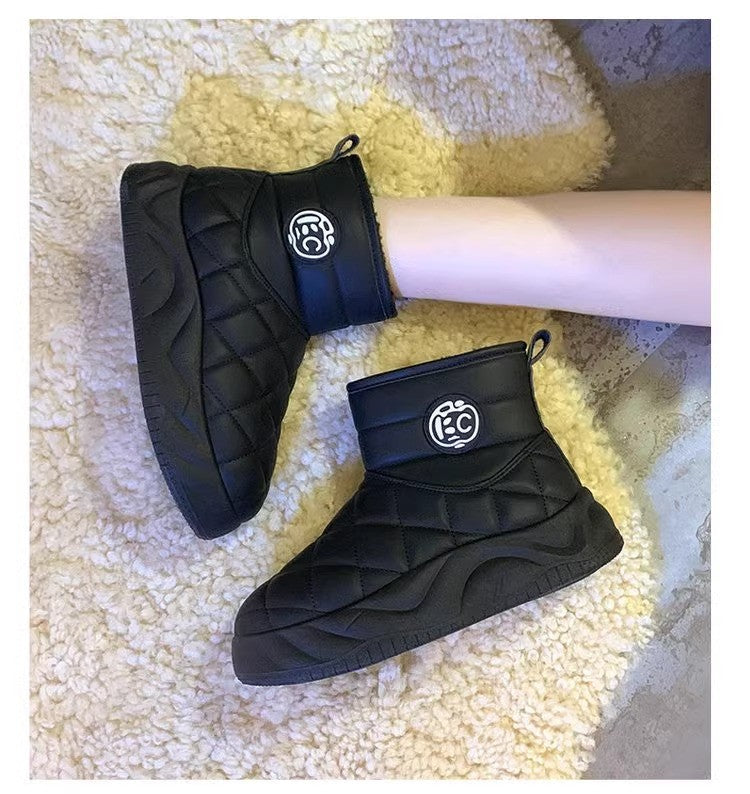 Thick-soled plush loafers, waterproof and warm snow boots for women, new winter fashion cotton shoes, Korean-style short boots
