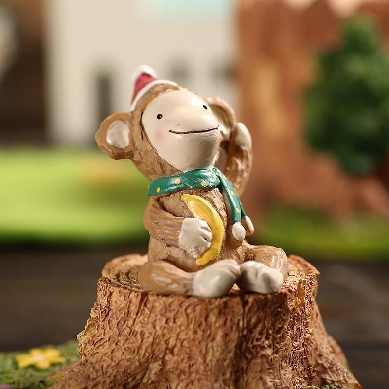 Christmas Cartoon Animal Ornaments Santa Claus Reindeer Resin Crafts Cartoon Christmas Series Crafts Home Desktop Decorations