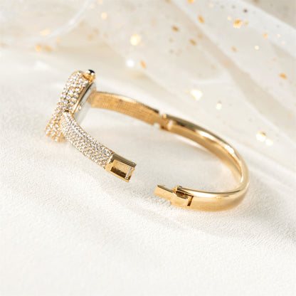 New Luxury Elegant ladies' Bracelet Wrist Watch Roman Numeral Inlaid Rhinestones Oval Waterproof Women's Quartz Watch Reloj