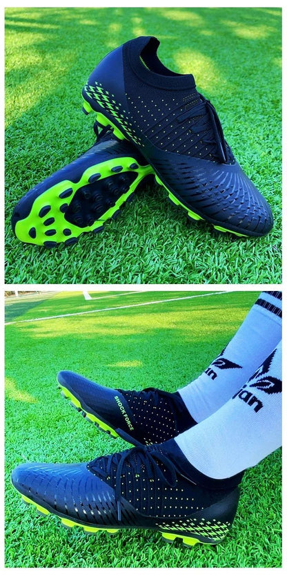 Spiked Comfortable Breathable Competition Soccer Cleats for Training and Matches