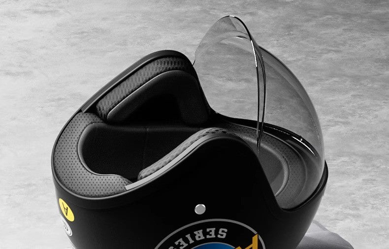 Capacete de motocicleta elétrica AD para homens e mulheres Certificação GB geral Capacete de carro a bateria Capacete meio-aberto de inverno quente